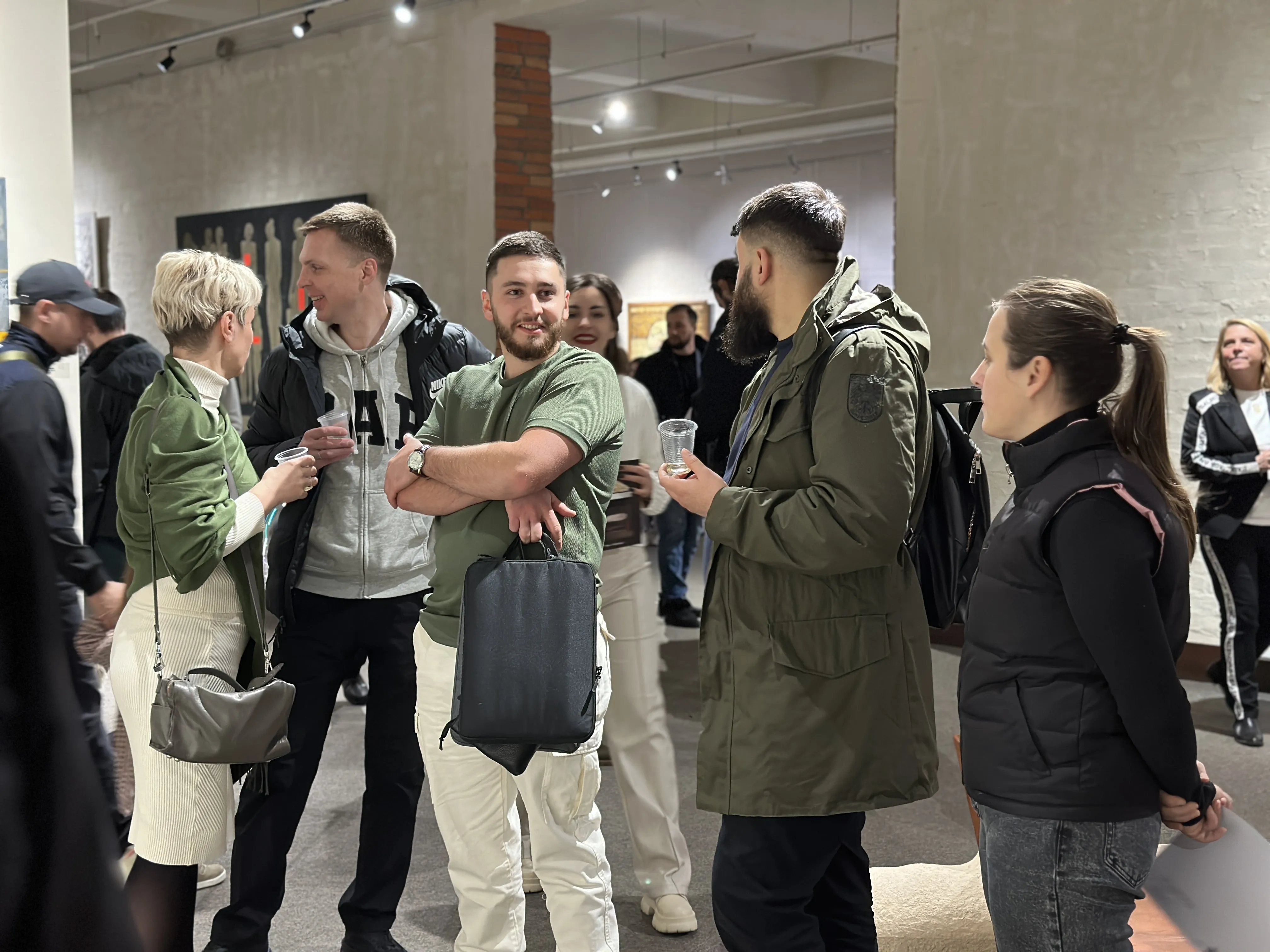 Фото до проєкту "ЛІНІЇ ЧАСУ" від ДЕНИС ТИМЧИШИН, проєкт типу Виставки, базується у Луцьк, створено у 19.03.2026